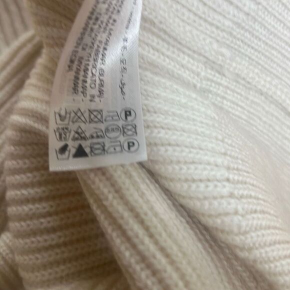 Zara White Wool V-neck Ribbed Sweater - Picture 10 of 11